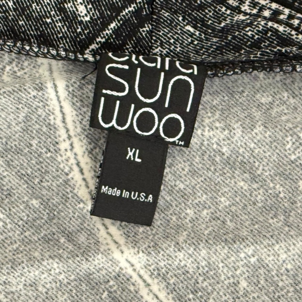 Clara SunWoo Black Gray Acid Wash Faux Denim Wrap Top Size‎ XL Long Sleeve Edgy - Picture 3 of 9